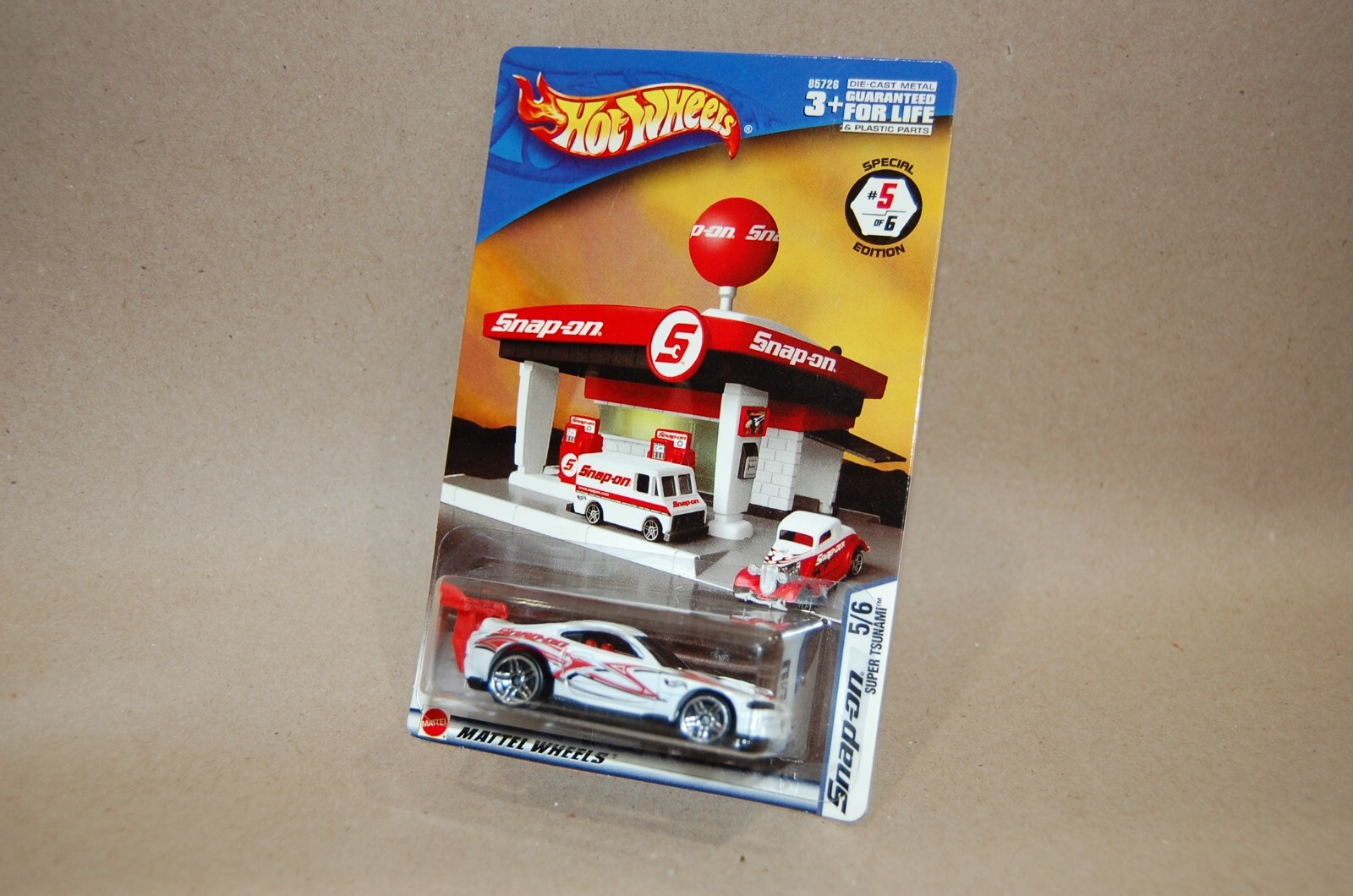 2004 Hotwheels Snap-On Super Tsunami # 5/6