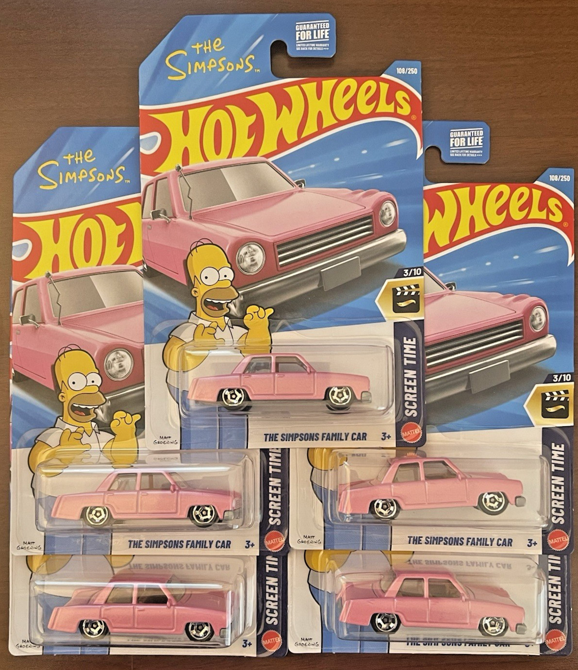 5x 2026 Hot Wheels The Simpsons Family Car Pink Screen Time