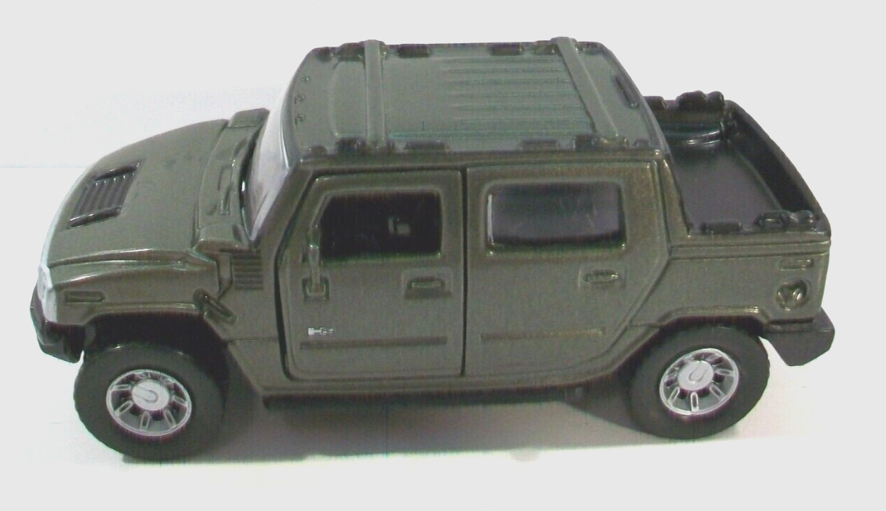 Maisto Hummer H2 SUT Concept Pull Back Action Die-Cast Car, 1/46 Scale