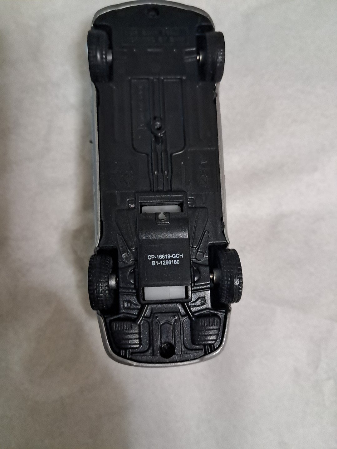 BMW 1/46 760LI CAR MODEL Toy Collectable