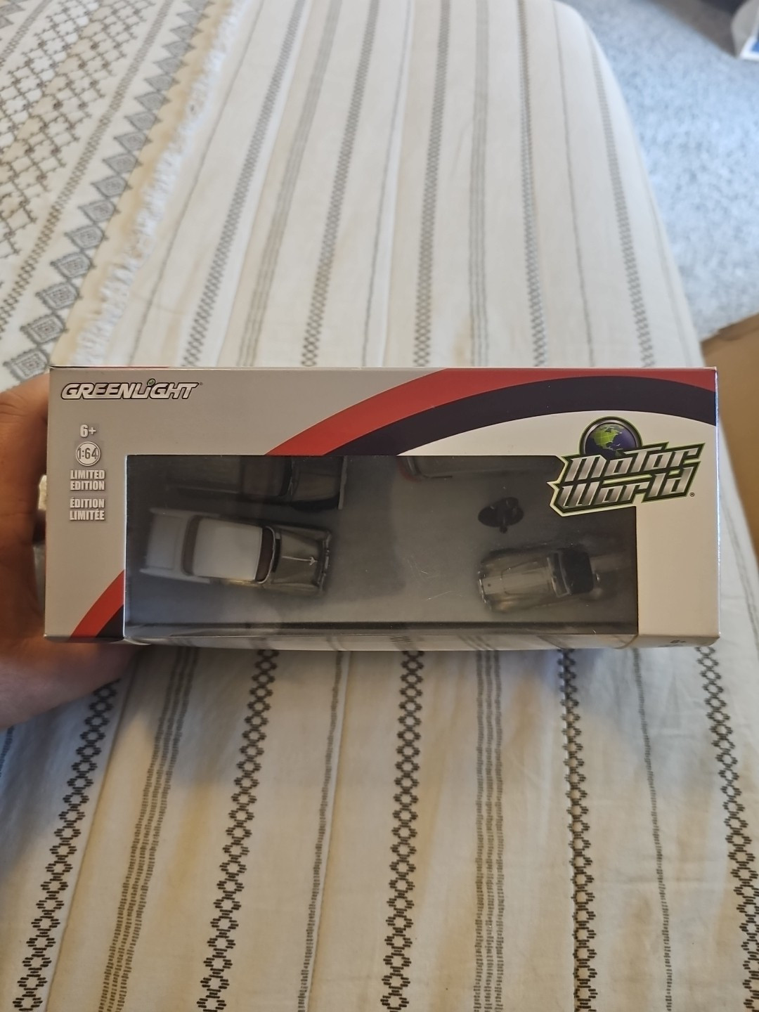 Greenlight Chase Motor World Gulf Set Raw Green Machine