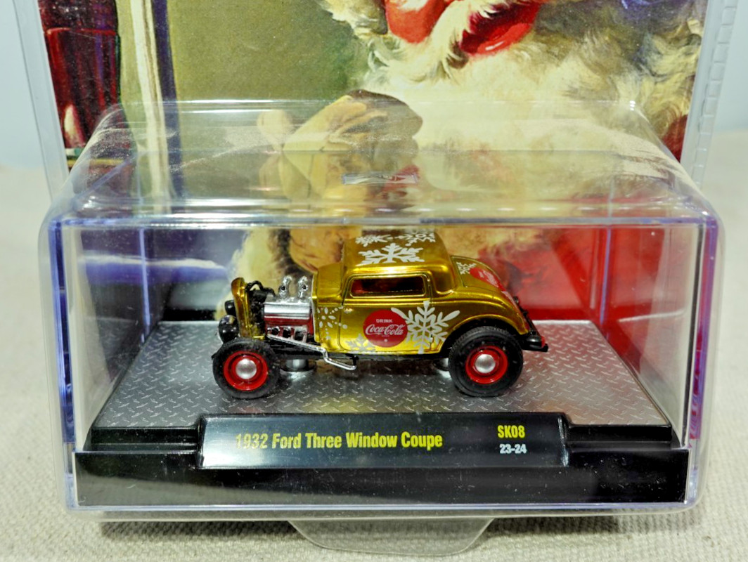 M2 Machines 1932 Ford Three Window Coupe Holiday 1/64