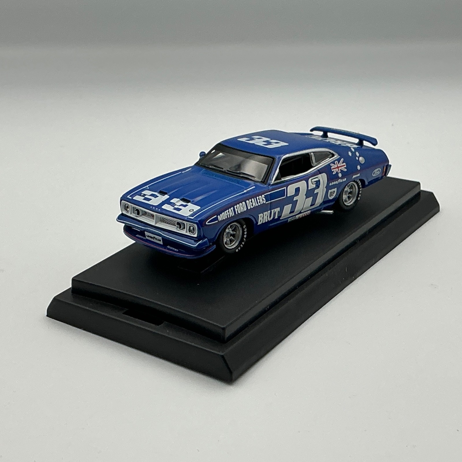 Biante 1:64 Ford Falcon XB GT #33 (Moffat /Glemser) 1974 Hardie-Ferodo 1000