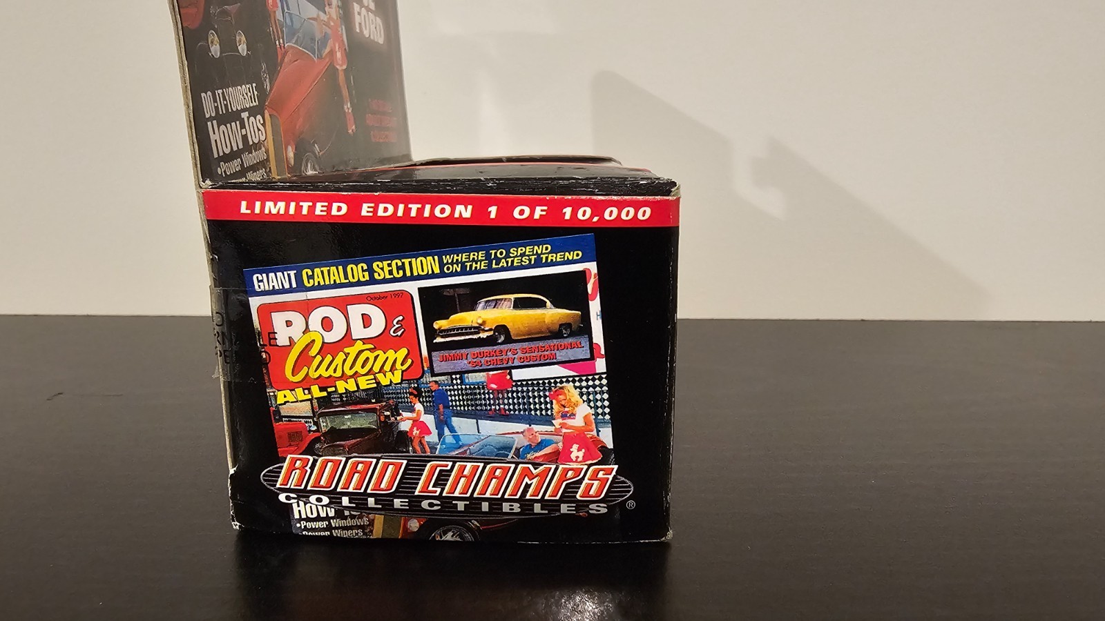 Road Champs ’32 Ford 1:43 Die-Cast Rod & Custom – New