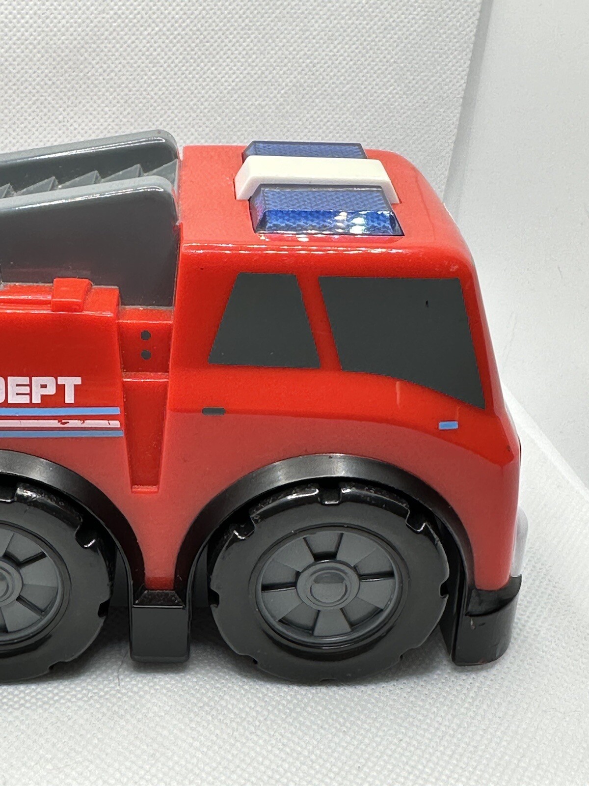 Manley Red Plastic Fire Dept Fire Truck 2009 Lights And Sound Works