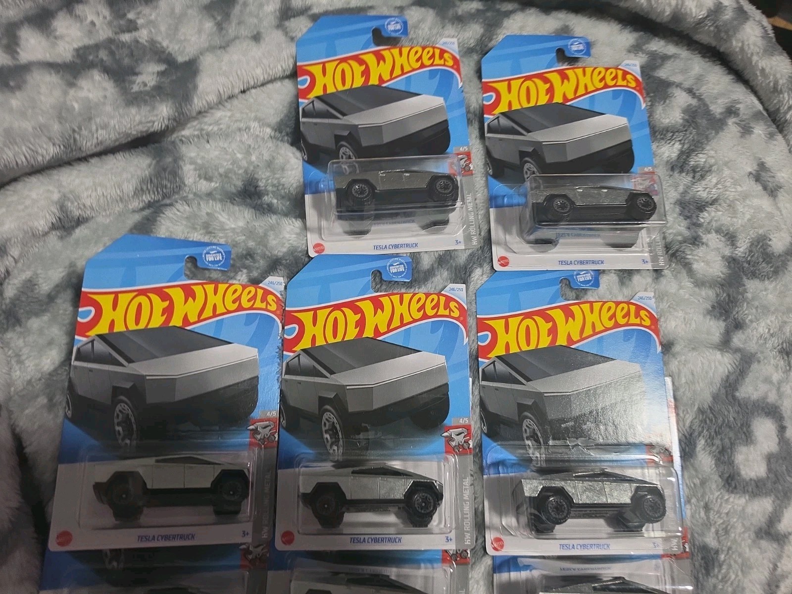 LOT of 8X – Hot Wheels Tesla Cybertruck HW Hot Trucks Silver Black Model