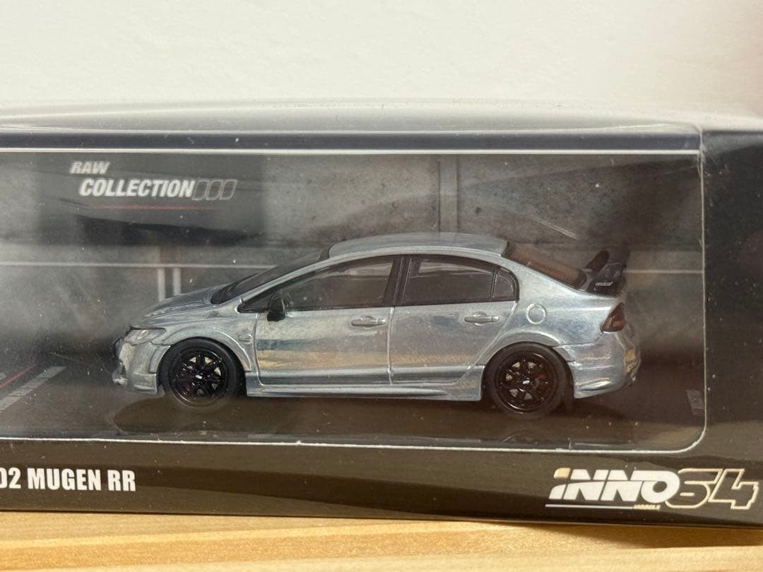 INNO64 1:64 HONDA CIVIC FD2 MugEN RR