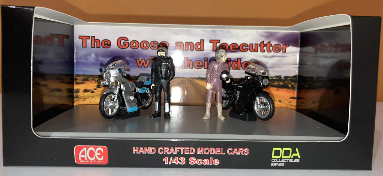 1:43 Goose and Toecutter w/Motorbikes Twin Set — Mad Max ACE Models