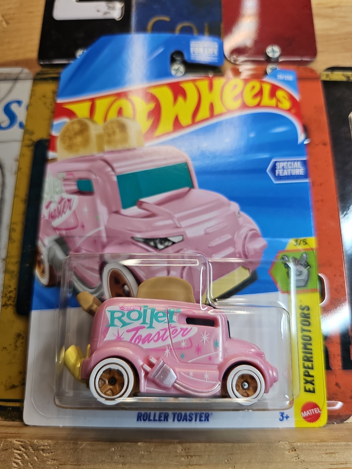 Hot Wheels Roller Toaster Pink 39/250