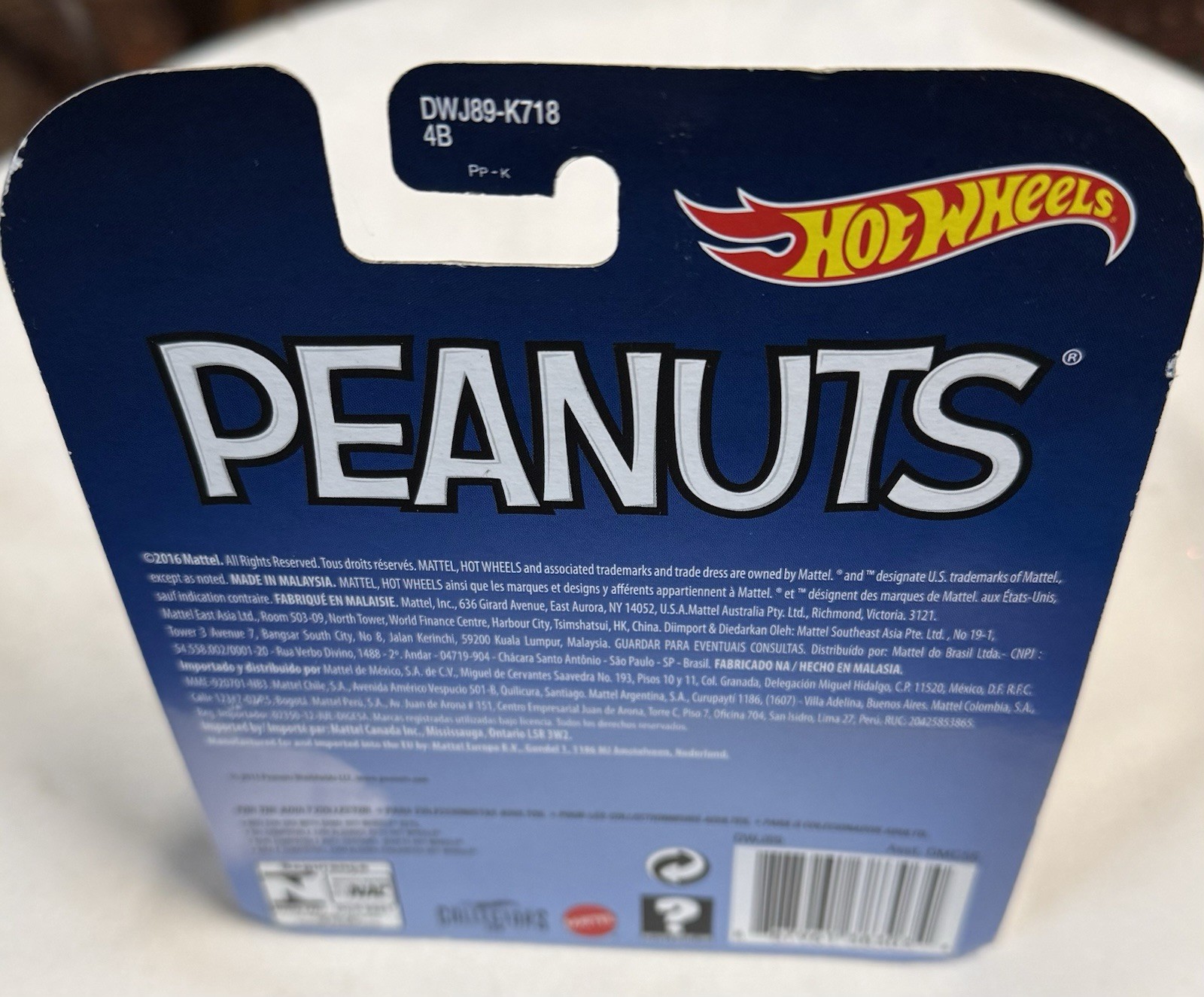 Hot Wheels Retro Entertainment Peanuts Snoopy