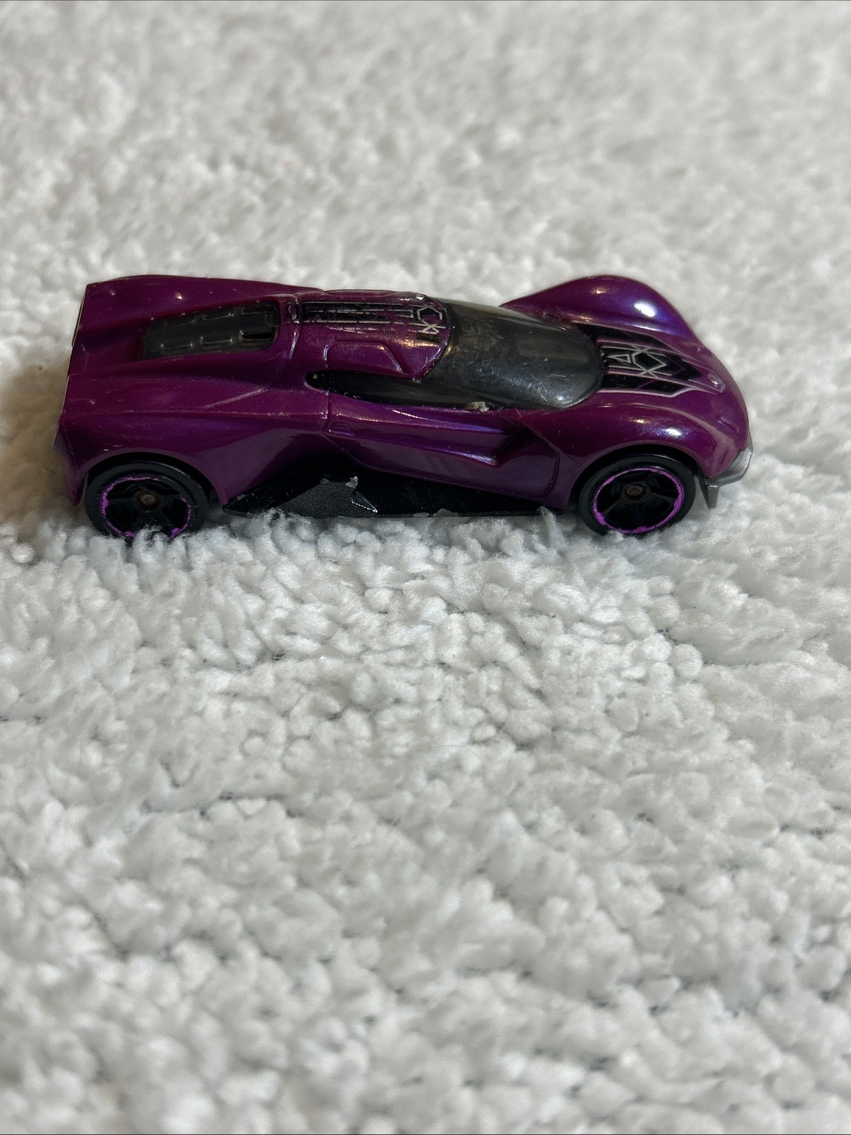 Random Lot of 14 Hot wheels die-cast cars from various years (Out of box)