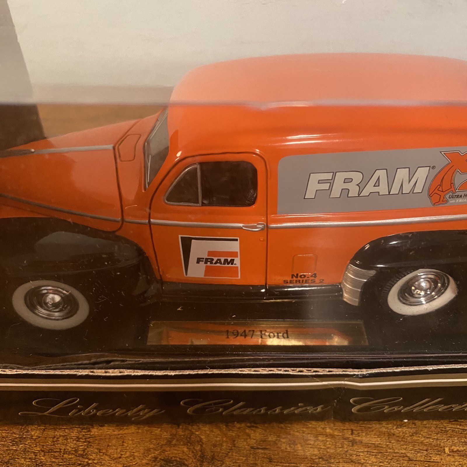 BRAND NEW Vintage Liberty Classics Collectible 1947 Ford Fram Bank and Key