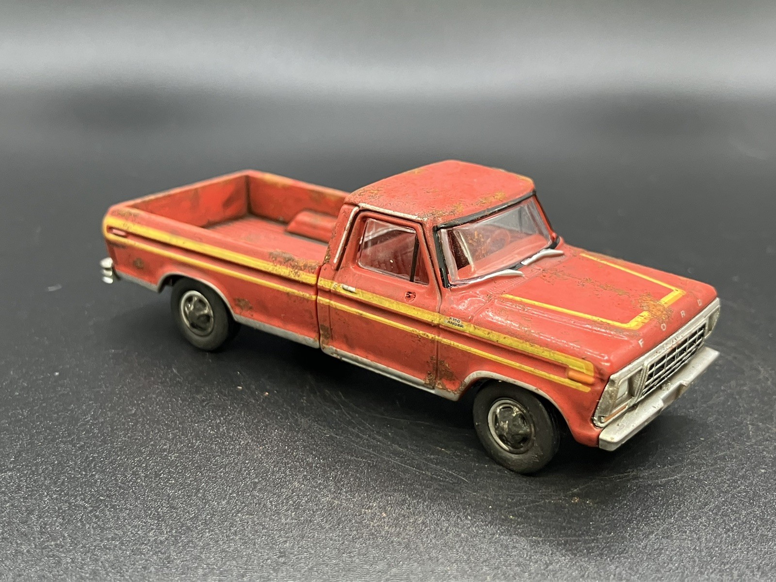 1978 Ford F-150 Ranger Truck Weathered Rusty Barn Find 1/64 Diecast Custom