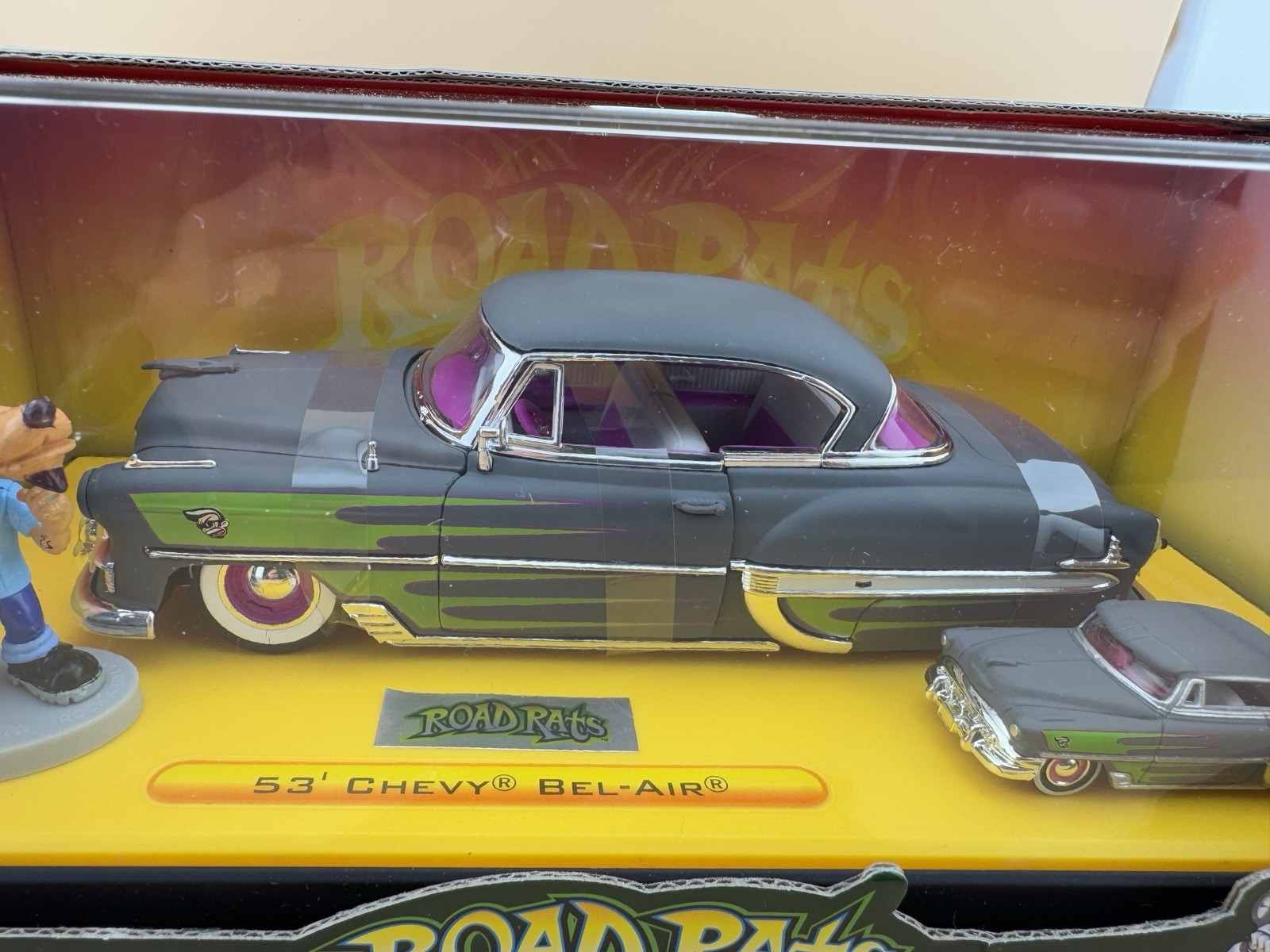 Road Rats 53′ Chevy Bel-Air 2 Car Set 1:24 & 1:64 Scale Jada Toys NIB