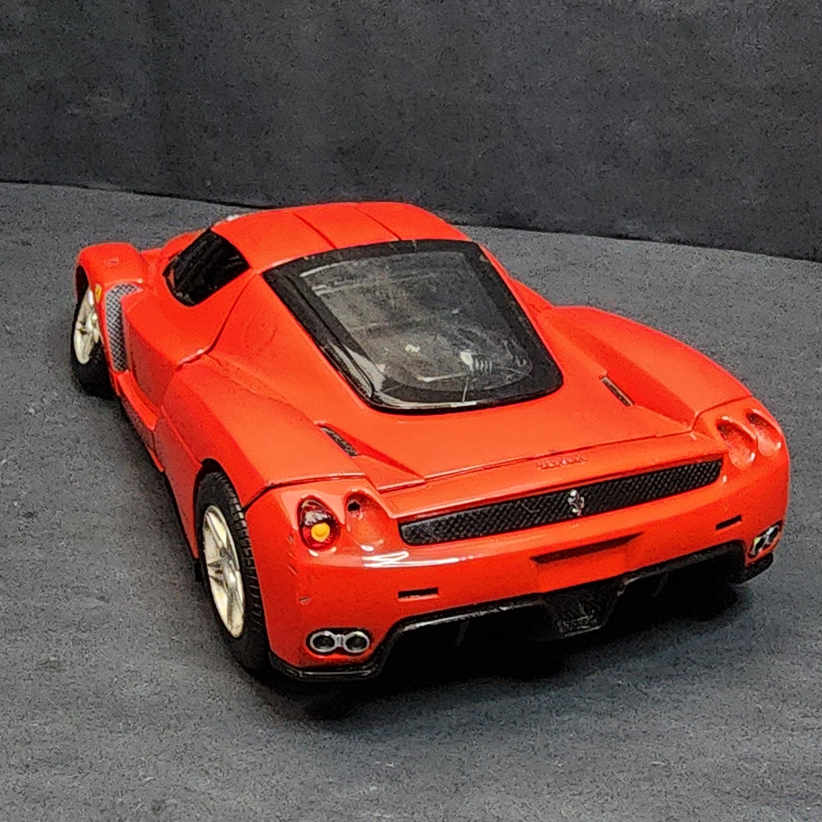 Rare Mattel Retro 2002 Y2K Hot Wheels Ferrari Enzo 1:18 Red Car Vtg Diecast V12