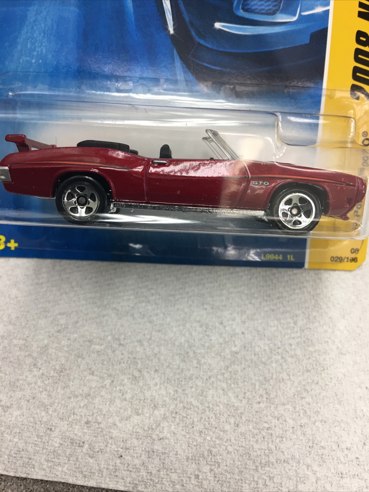 Hot Wheels 2008 New Models ’70 Pontiac GTO #29/40 – Red Version New On card B115
