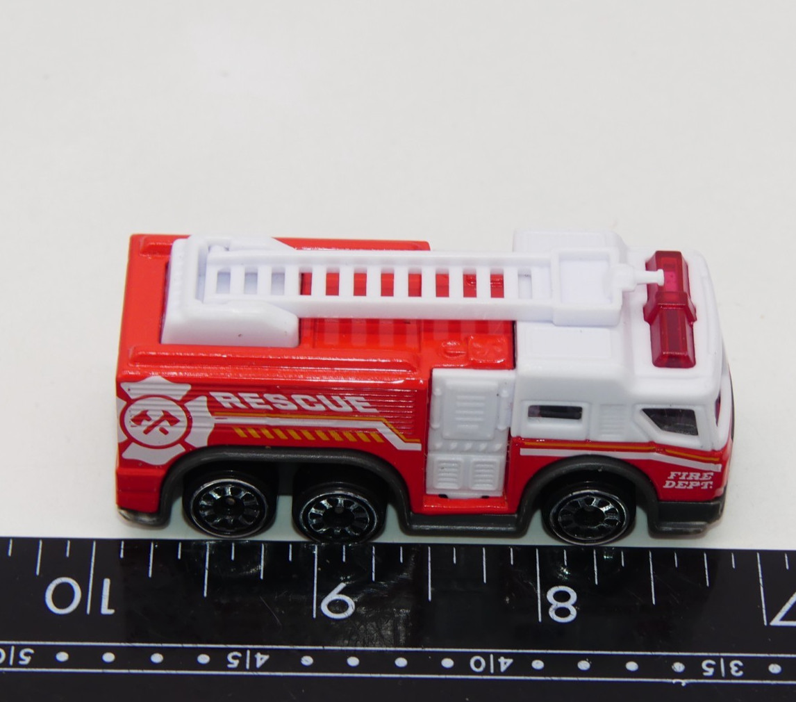 Rescue Fire Dept Fire Truck Diecast Car Red White Toy
