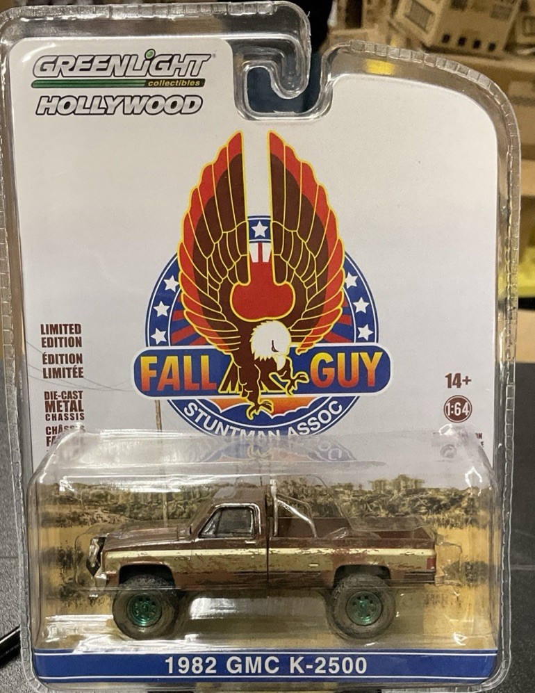 Greenlight Hollywood – Fall Guy Stuntman Association – 1982 GMC K-2500 CHASE