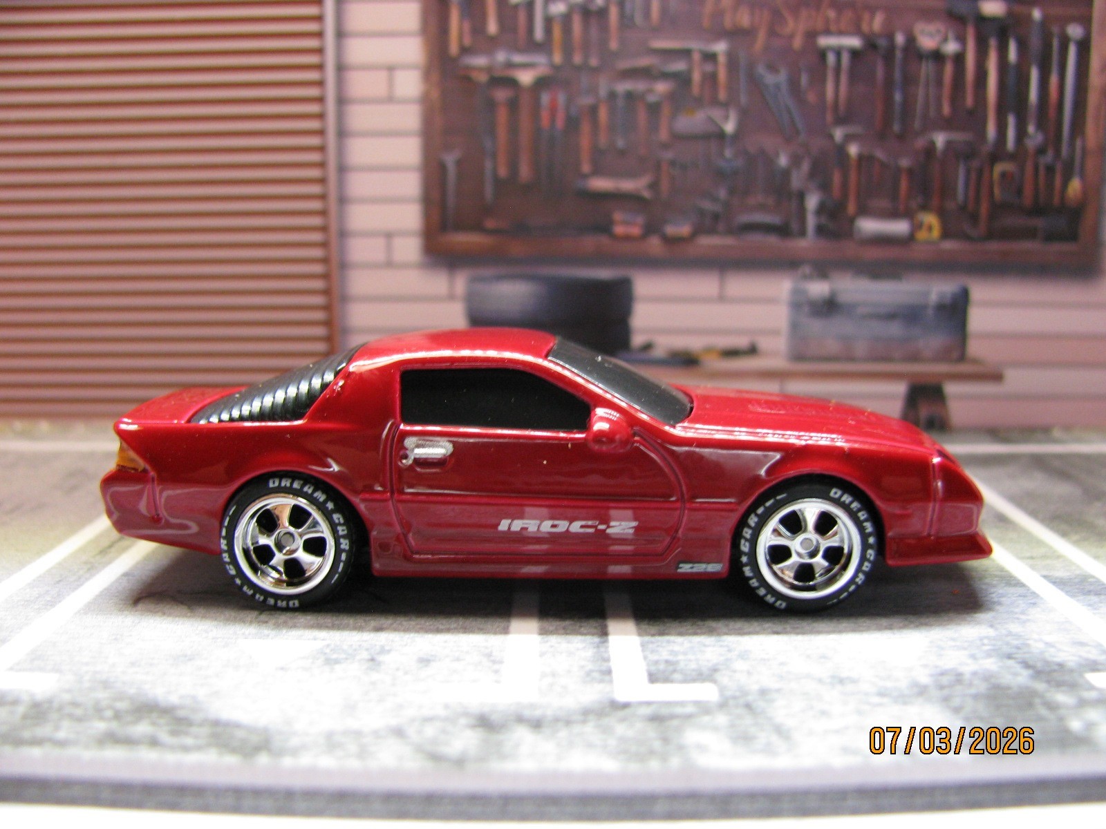 2025 Maisto Red 1985 Chevy Camaro IROC-Z, w/Real Riders Wheel Swap