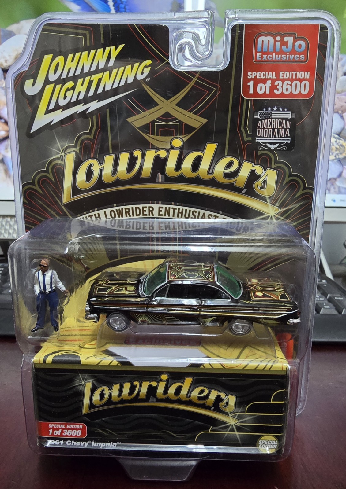 Johnny Lightning Lowriders Mijo Exclusives 1961 Chevy Impala American Diorama