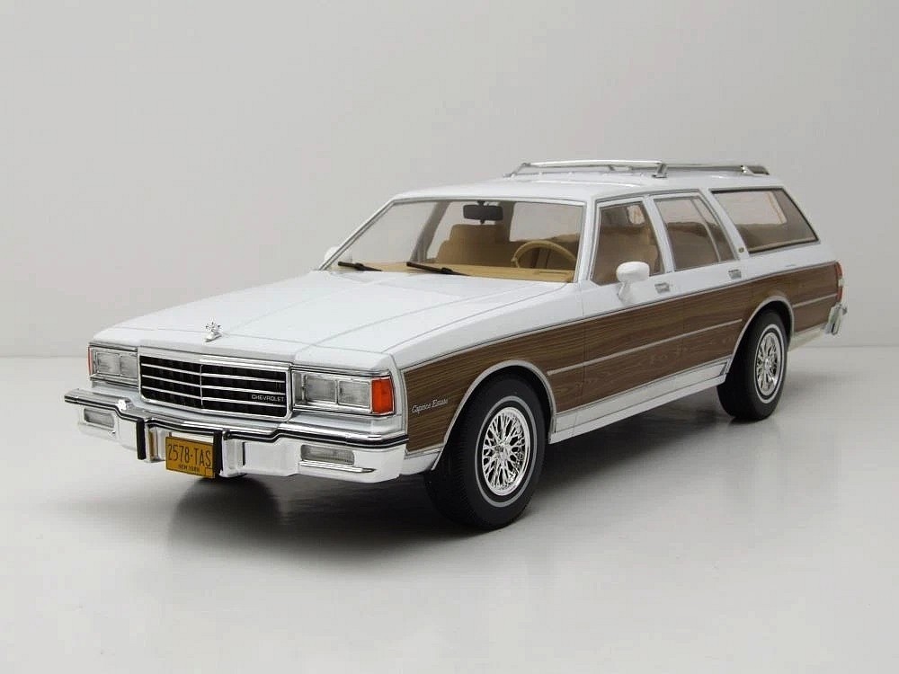 1985 Chevrolet Caprice Estate Station Wagon White/Wood in 1:18 scale by MCG