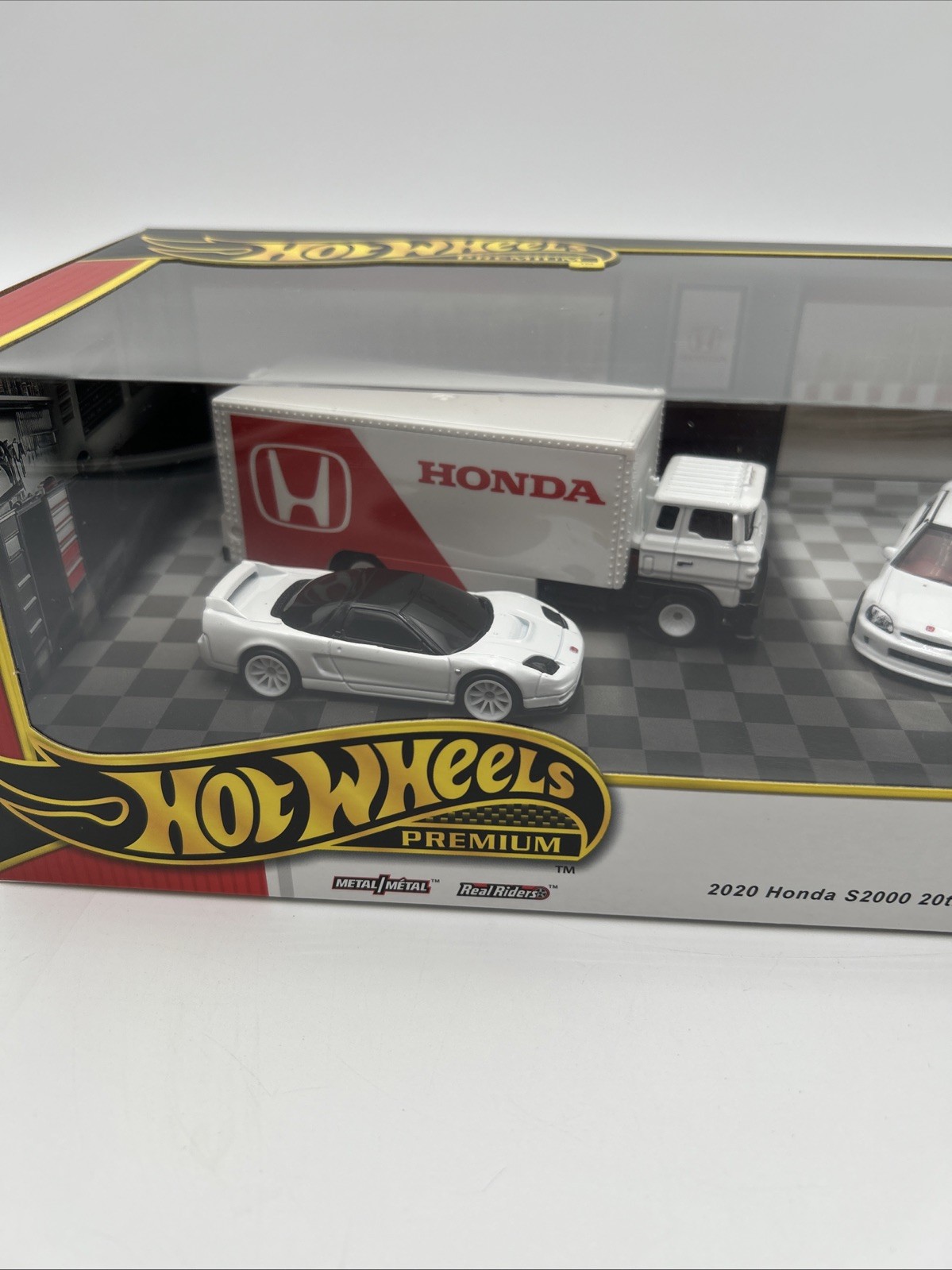 Hot Wheels Premium Honda Type R Heritage Diorama Collector Set 2025 GMH39