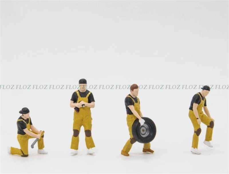 Mini Station Mooneyes Repair worker 4 figures a set 1:64 car Pre-built Model