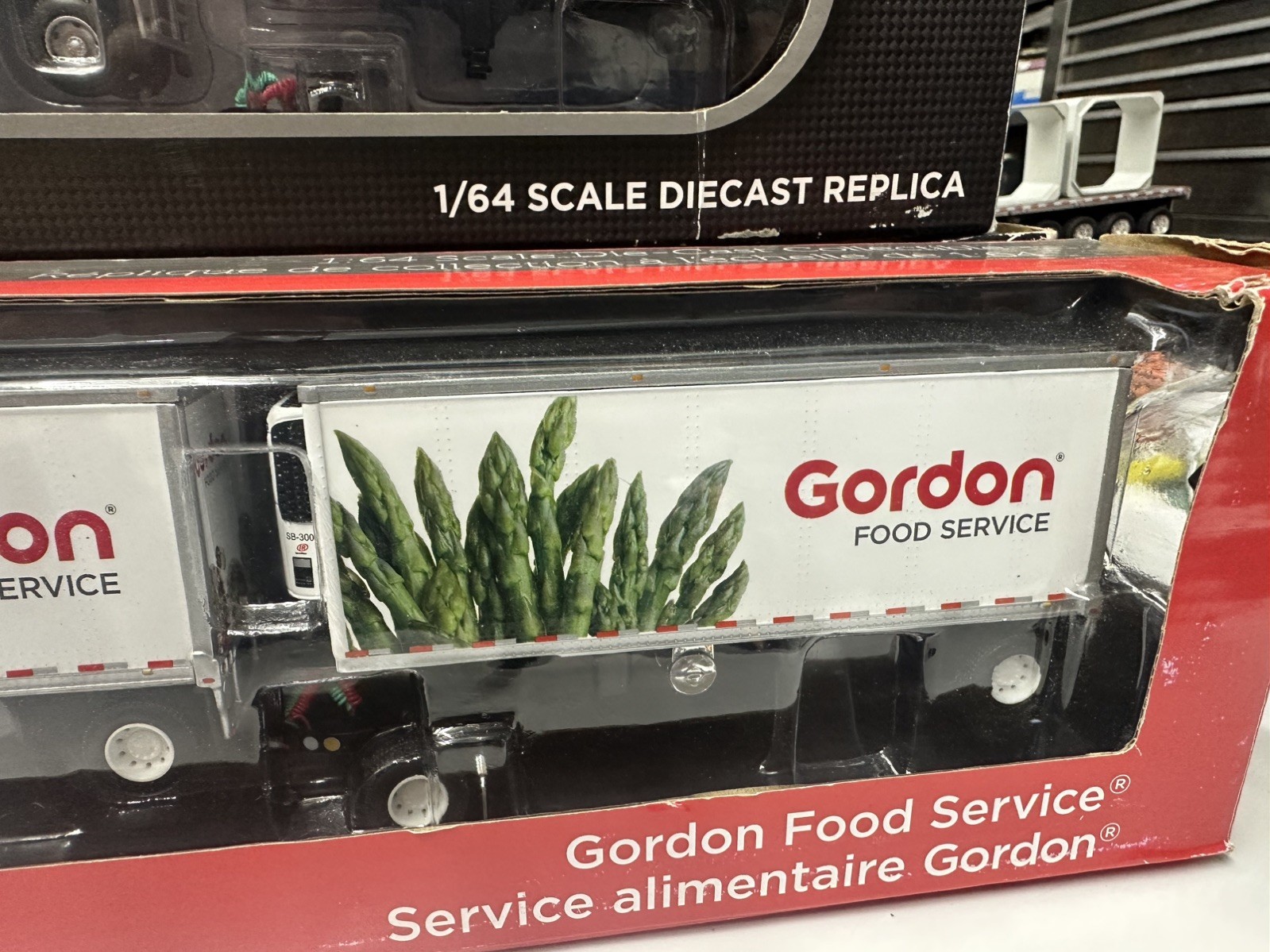 DCP/FirstGear 1/64 Gordon Food Service Volvo DayCab w/ThermoKing Pups #34168