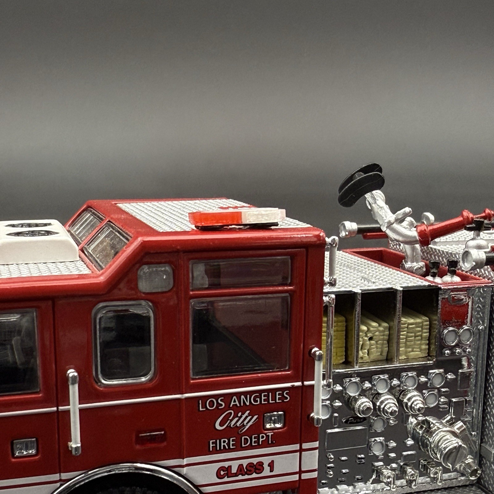 2 Pack 1/64 Mini Whelen Edge Red Clear Lightbar Gray Top Cover Police Fire EMS