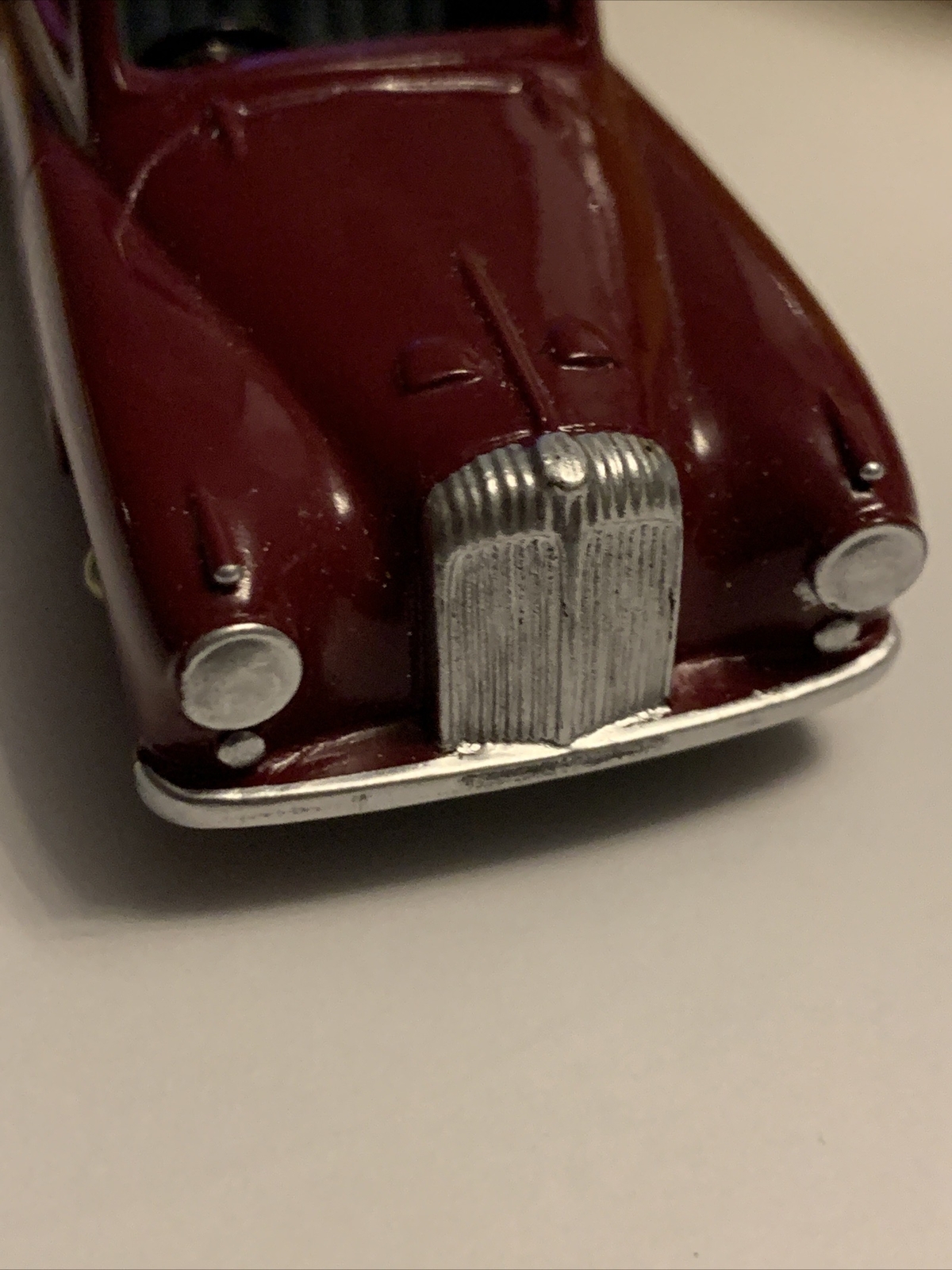 ODGI TOYS OF YESTERDAY 907 CAR MODEL: DAIMLER CONQUEST IN DARK RED/MAROON