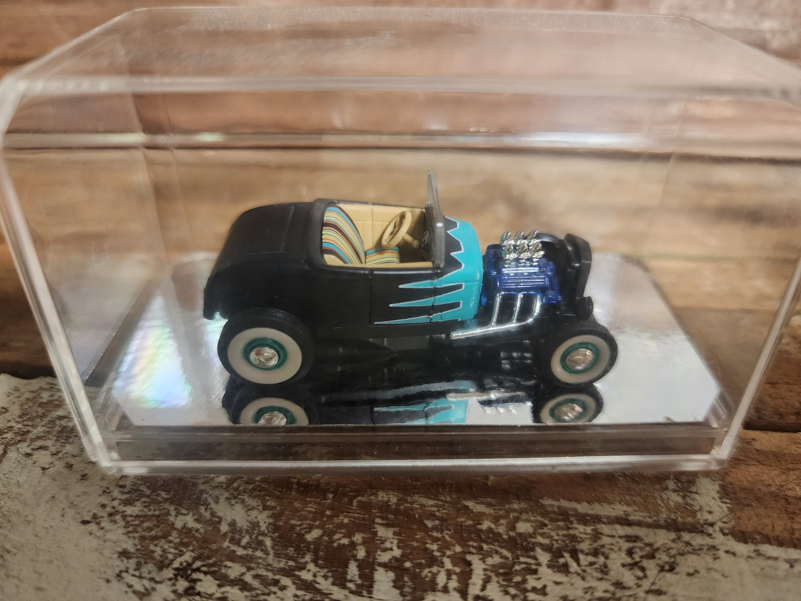 Old S’Cool 1929 Ford Model A Flathead V8 Roadster Hot Rod Scale 1:64 Ltd. Edit.