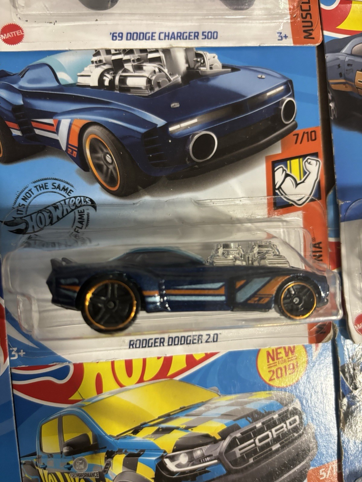 NEW Hot Wheels Lot Of 25 1:64 Muscle Mania – HW Hot Trucks – Dare Devils