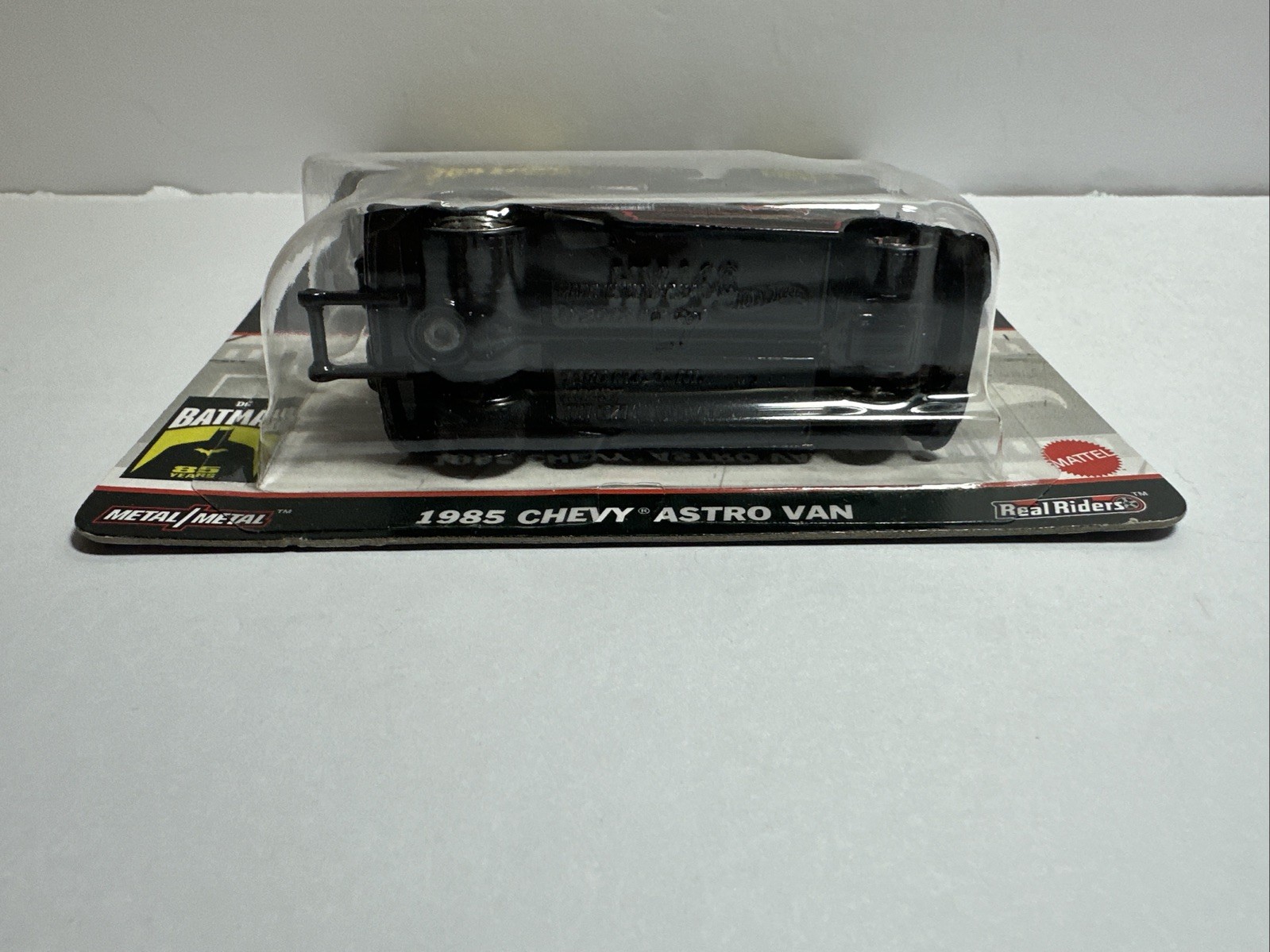 Hot Wheels Pop Culture Batman The Caped Crusader 1985 Chevy Astro Van