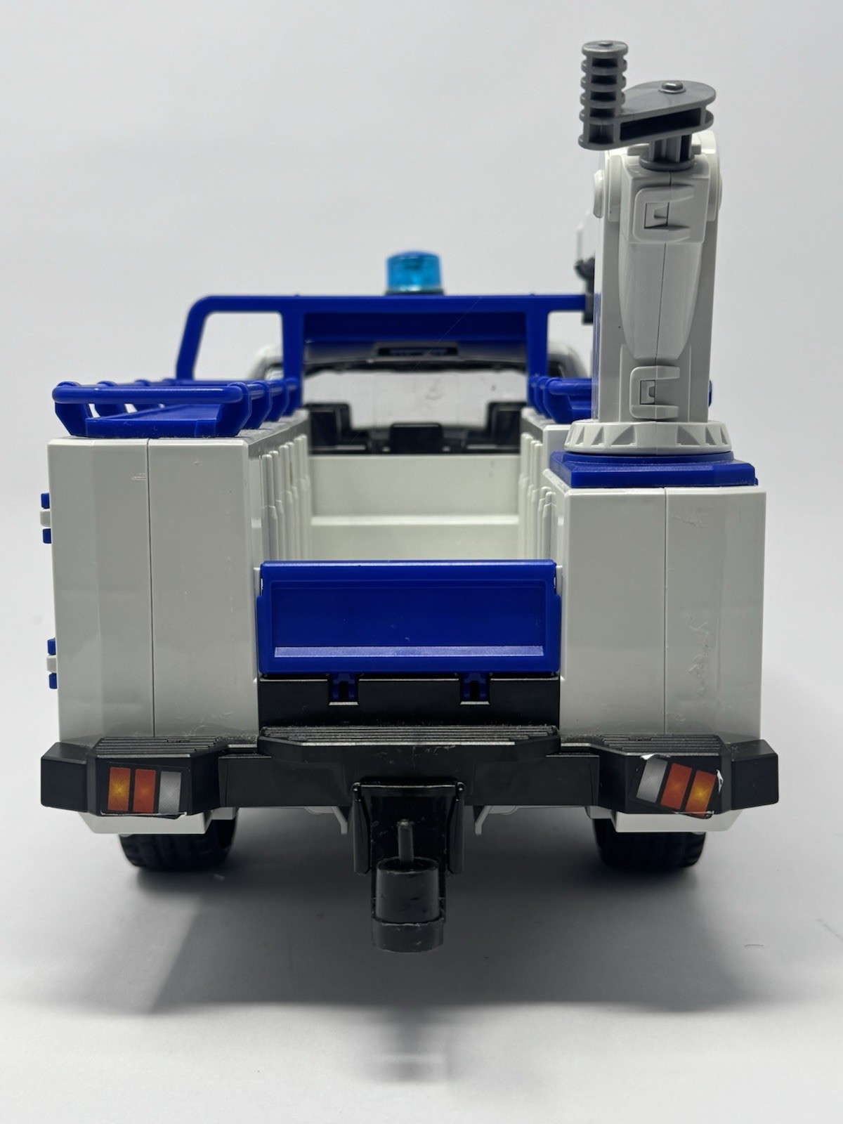 Bruder Dodge Ram 2500 Quad Cab Service Truck 1:16 Crane Truck Boxes Blue Light