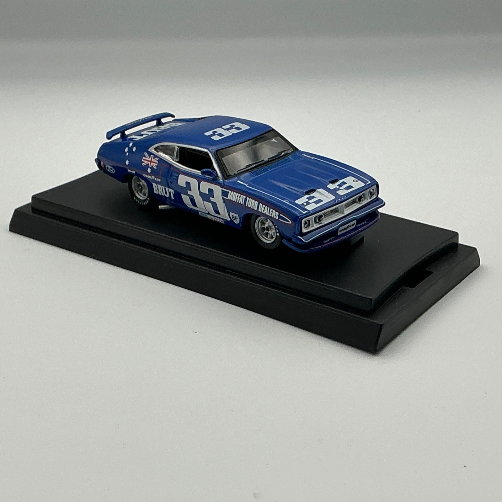 Biante 1:64 Ford Falcon XB GT #33 (Moffat /Glemser) 1974 Hardie-Ferodo 1000