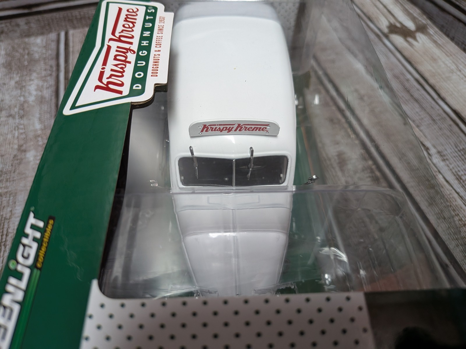 Greenlight Krispy Kreme 1939 Chevrolet Panel Truck 1:24 Scale