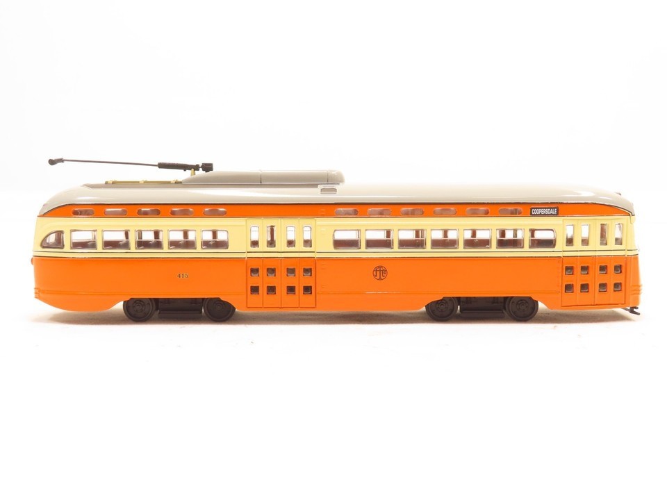 CORGI PCC Street Car Johnstown Transit Livery-Johnstown, PA 1/50 Scale NIB!