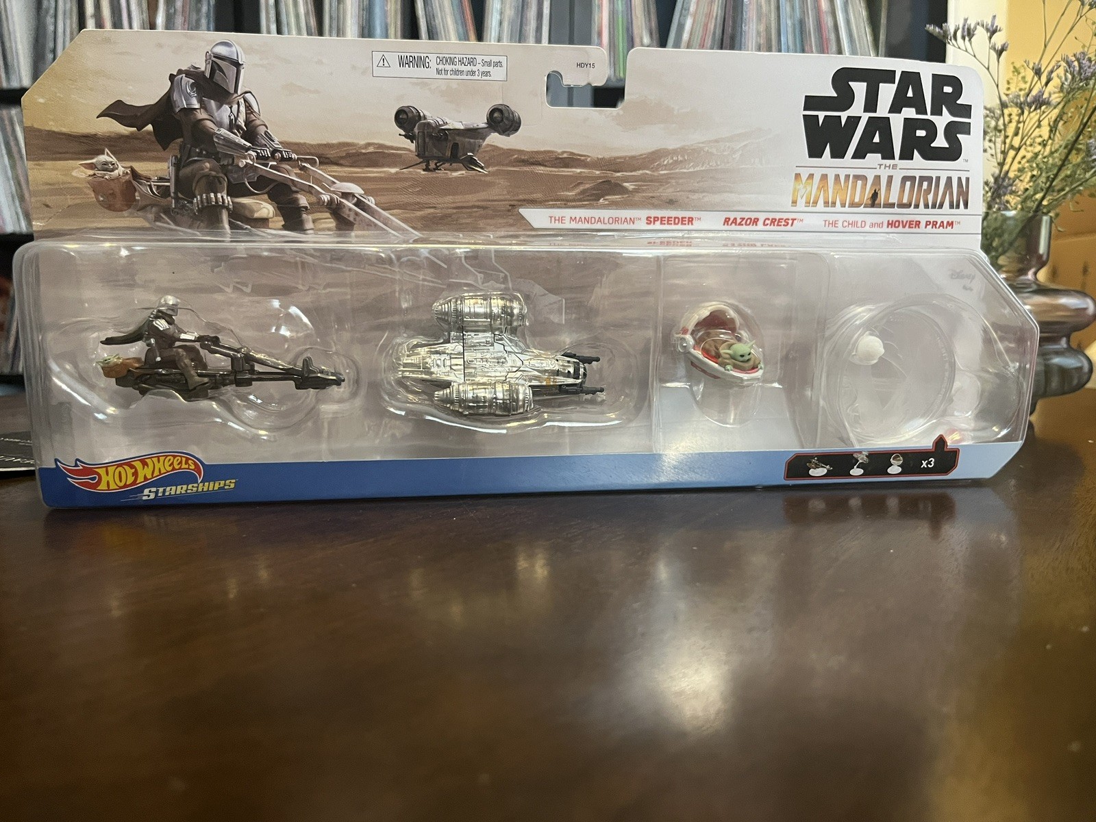 Hot Wheels Star Wars Starships 3-Pack Die-Cast Mandalorian Vehicles