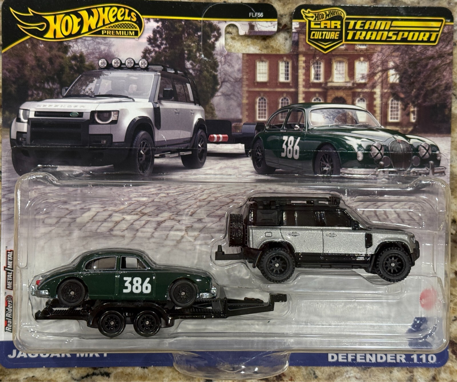 2025 Hot Wheels Team Transport # 74 Jaguar MK1 , 2023 Land Rover Defender 110
