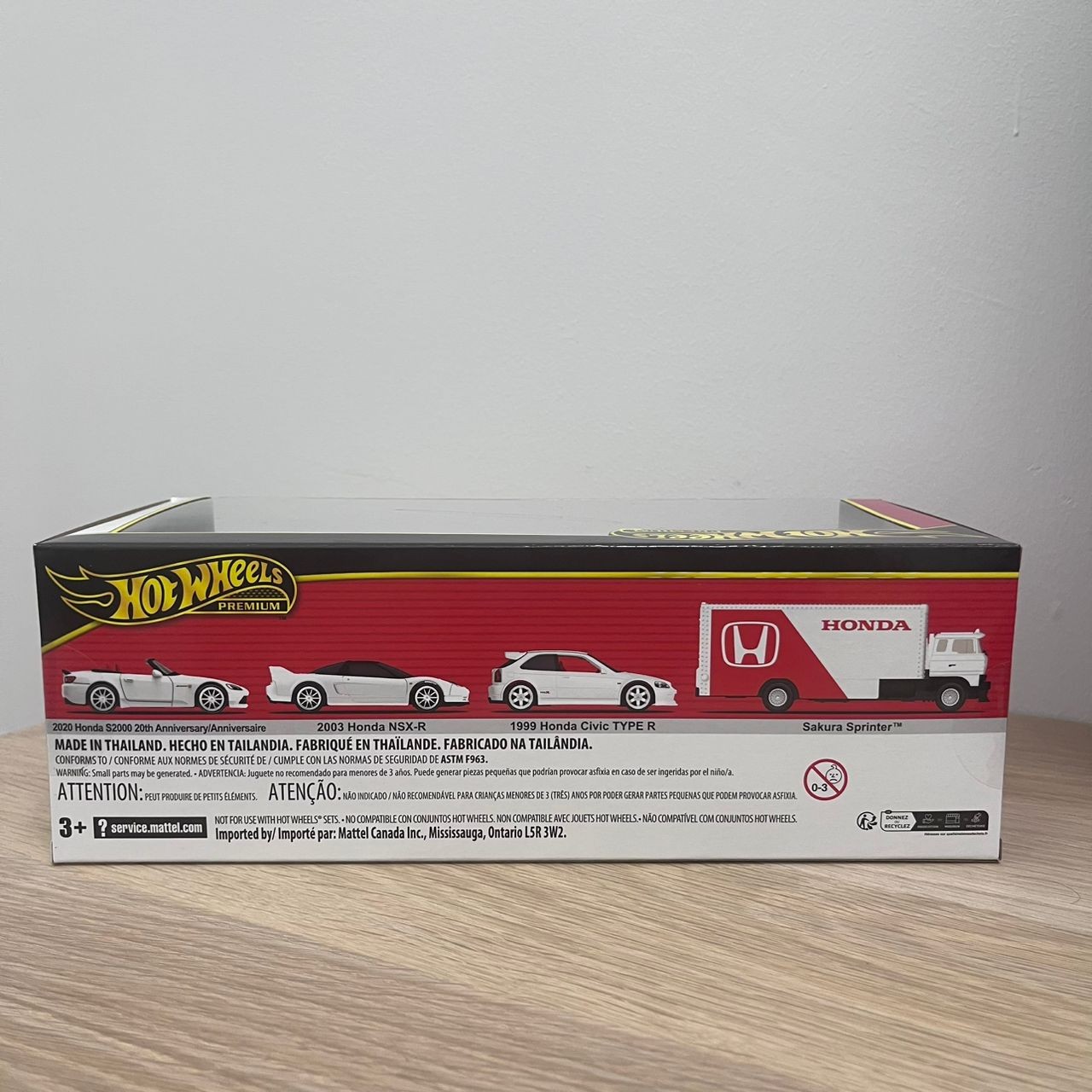 Hot Wheels 2025 Premium Honda Type R Garage Box Display Set Sakura Sprinter JDM