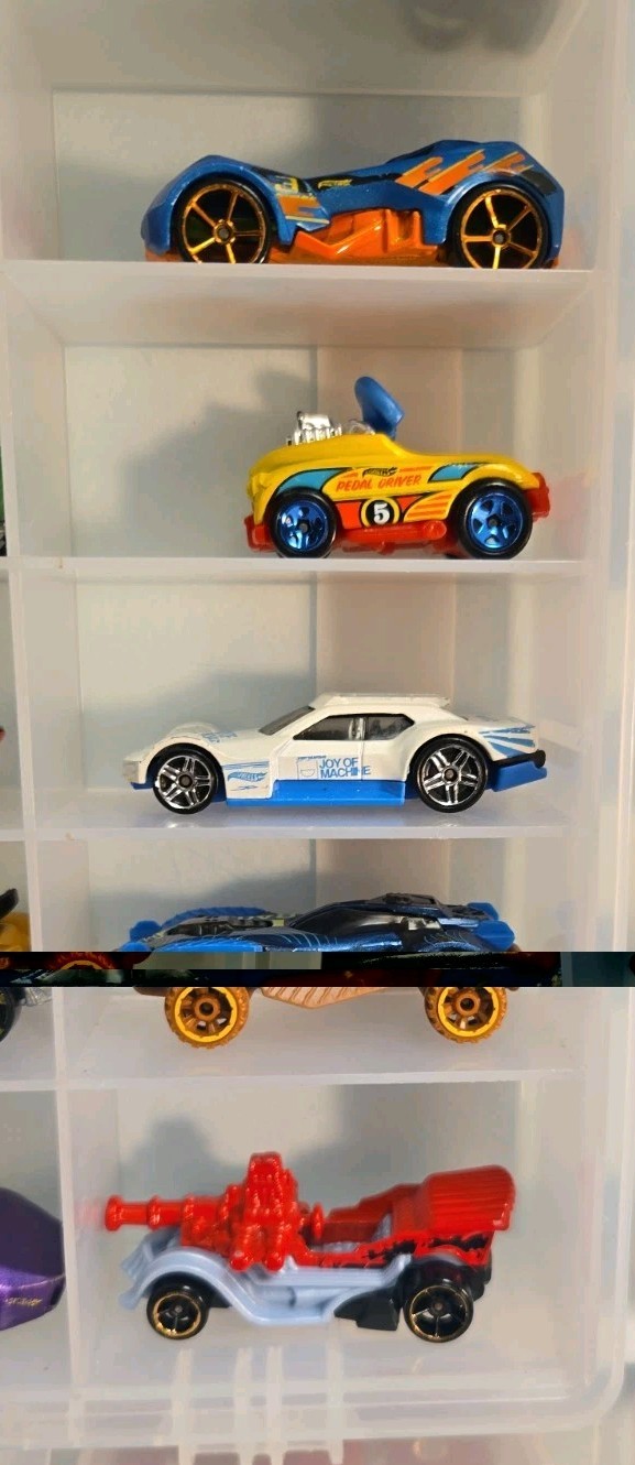 Lot 20 Loose Hot Wheels Various Fantasy Vehicles Cars