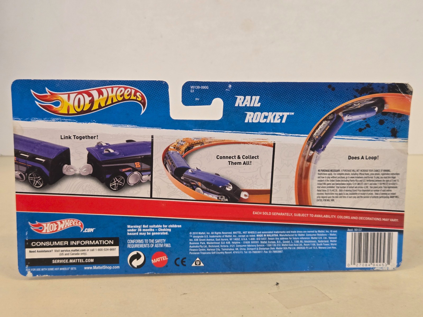 2011 Hot Wheels Rapid Transit Trains Rail Rocket Black/Blue 116A