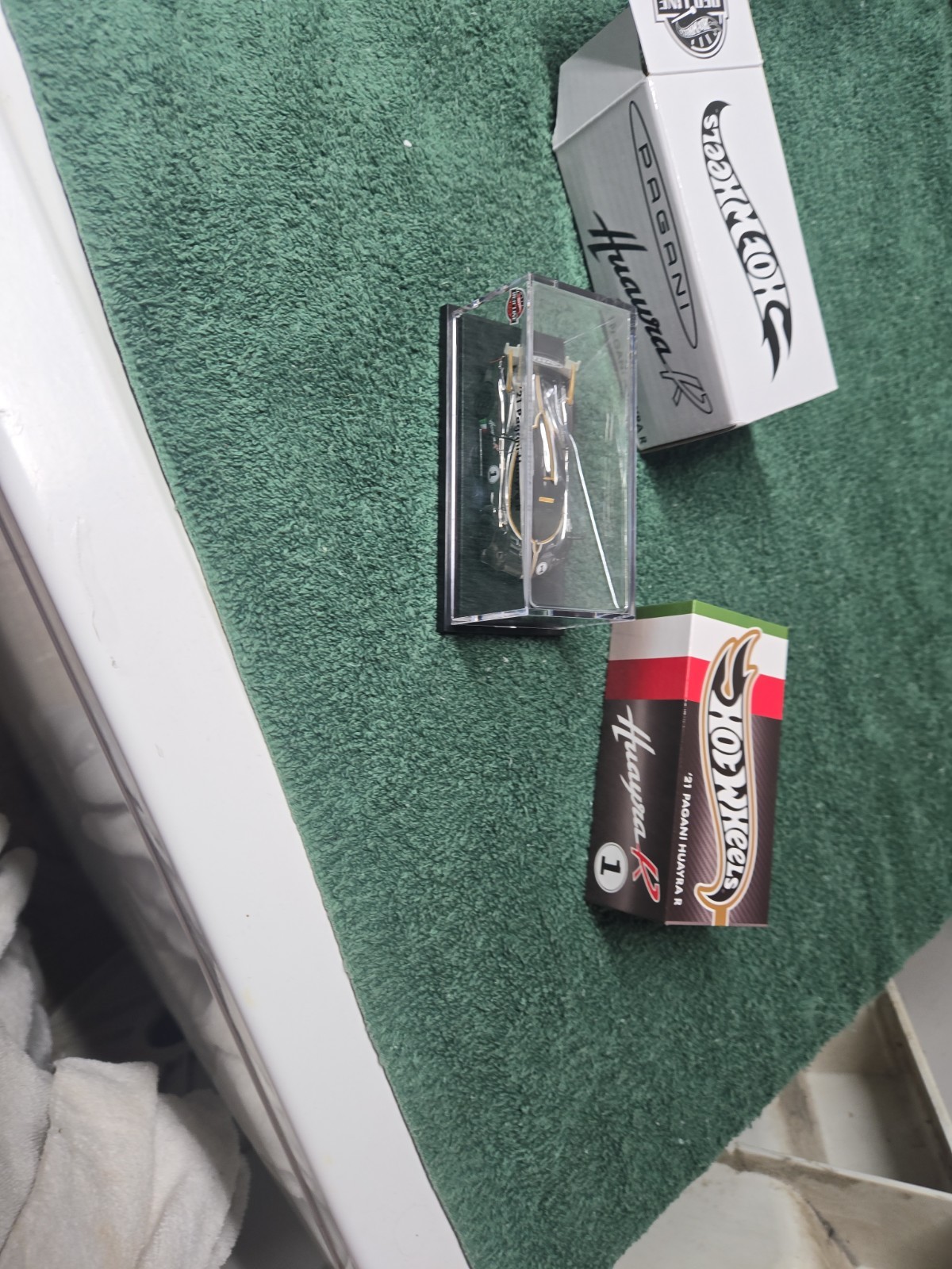 2024 Hot Wheels RLC Exclusive ‘21 Pagani Huayra R IN HAND
