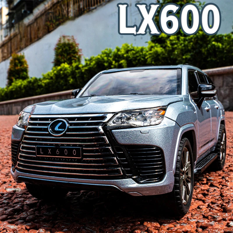 1:24 Lexus LX600 SUV Alloy Diecast Car Model Sound Light Kid’s Toy Collectibles