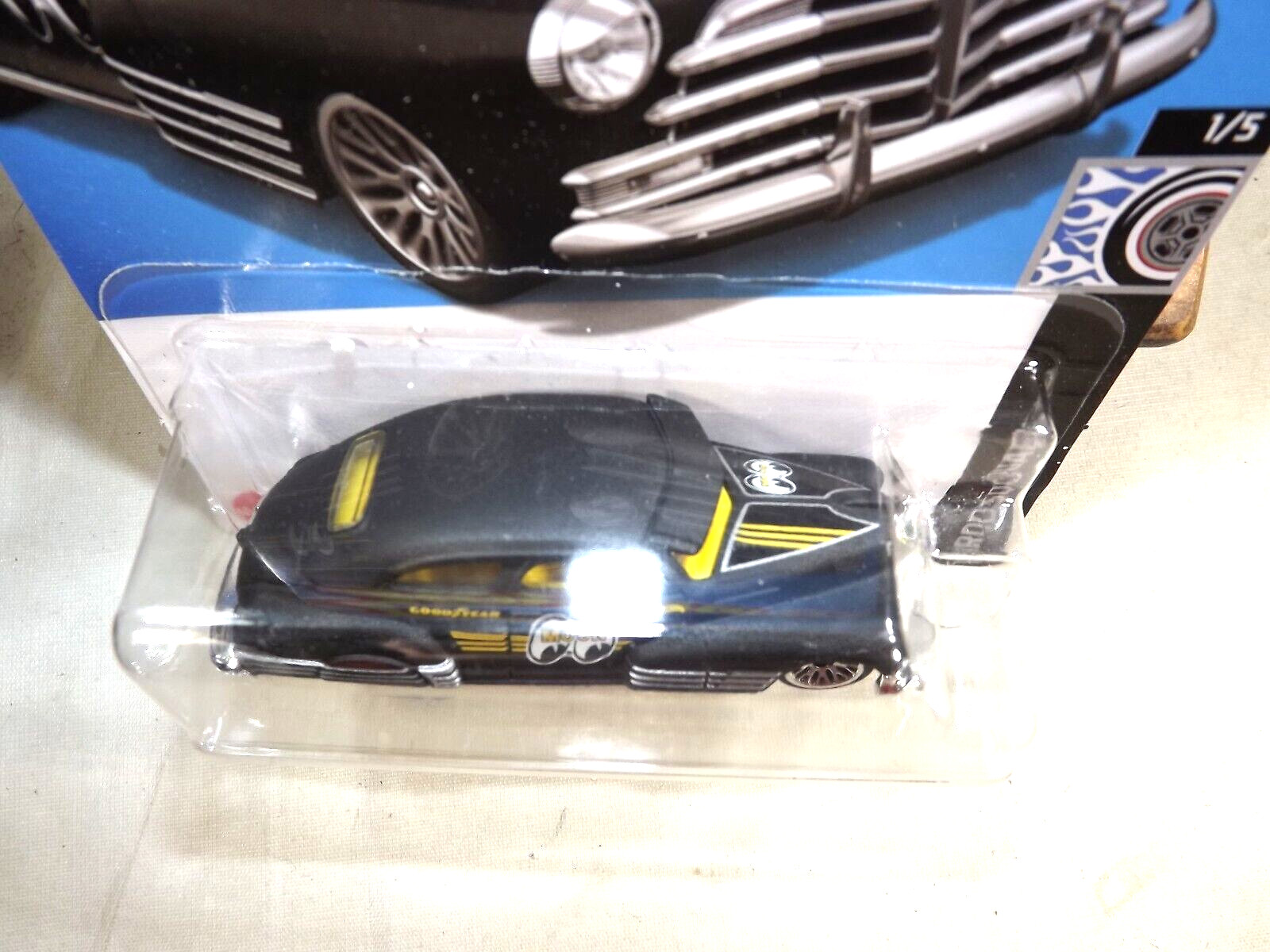 2022 Hot Wheels #155 Rod Squad 1/5 ’47 CHEVY FLEETLINE Black w/Chrome Lace Spoke