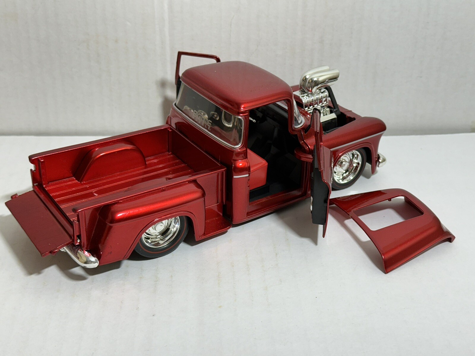 JADA BTM 1955 CHEVY STEPSIDE PICKUP TRUCK RED 1:24 DIECAST BLOWER NEW NO BOX