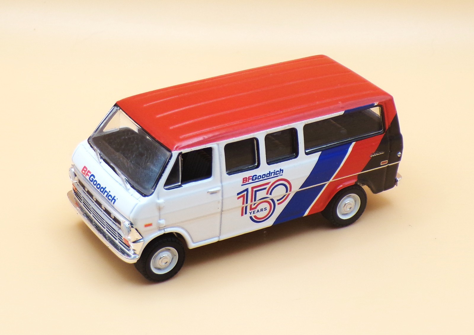 1971 Ford Club Wagon…Running on Empty ..BFGoodrich 150 Years..Greenlight 1:64