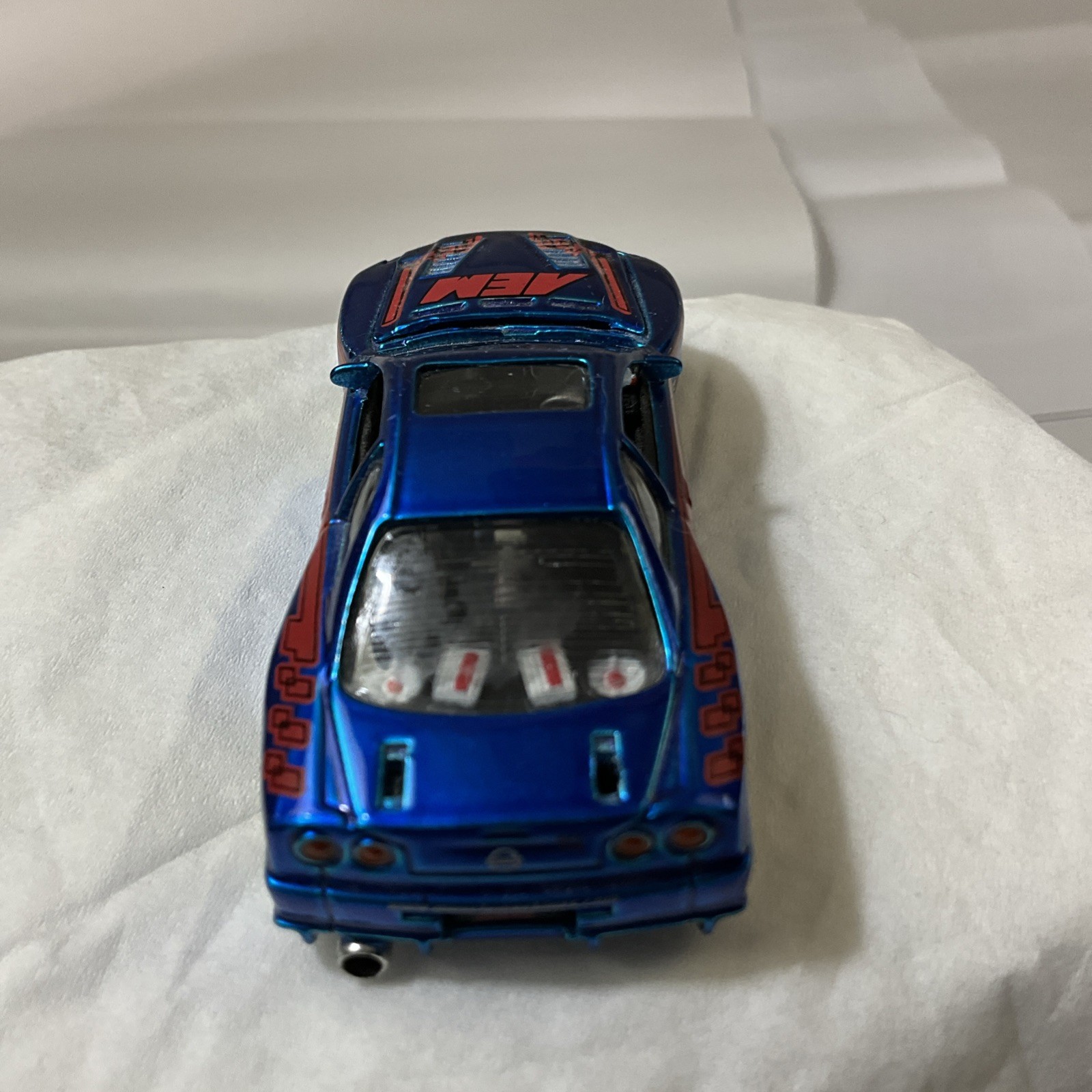 Muscle Machines2002 Blue Nissan EdelbrockSpeedwell 1:64 Hood Does Not Stay Open-