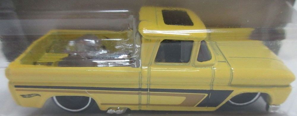 Hot Wheels 2018 100 Years of Chevy Trucks Complete 8 Car SET