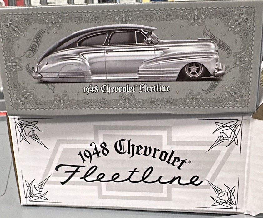 Hot Wheels RLC 1948 Chevy Fleetline Lowrider CHROME CHASE LE 722/5000,NEW INHAND